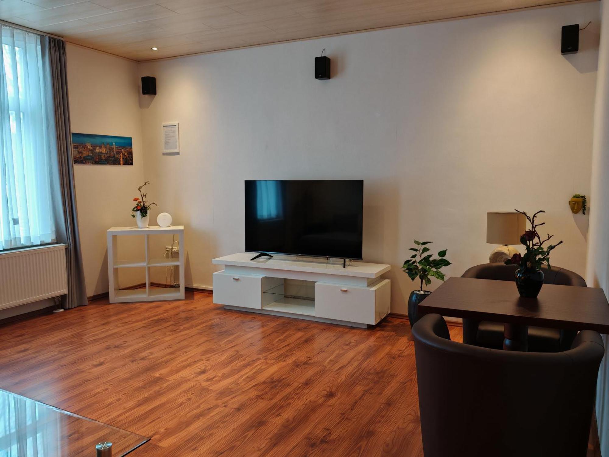 Amys Apartment